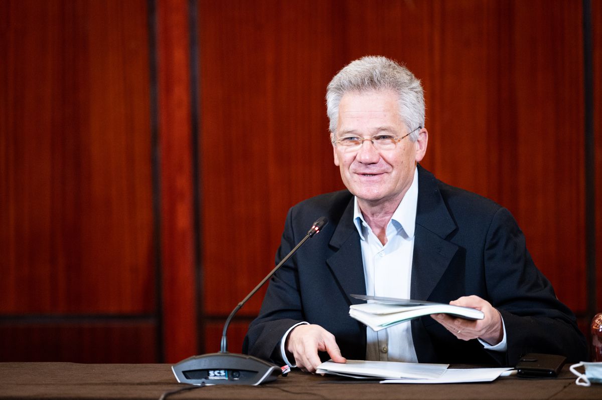 Ladislau Boloni îi răspunde ironic lui Dumitru Dragomir: „«Oracolul» fotbalului românesc mai «ghicise» una, că m-a trimis Orban la Sepsi”