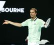 Daniil Medvedev e în semifinalele Australian Open, după 0-2 la seturi și peste 4 ore de luptă » Derapaj în setul 4: „Cât de prost să fie? Idiotul!”