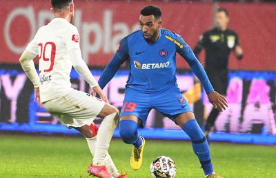 Gigi Becali revine în forță la butoane » 4 schimbări în primul „11” pentru meciul cu Farul, dintre care 3 dictate de patronul FCSB