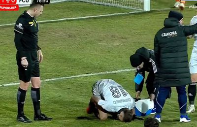 Oltenilor nu le-a venit să creadă că n-au primit penalty » Decizie controversată în Farul - FCU Craiova + verdictul specialistului: „Fault clar și penalty!”