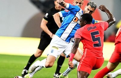 Unul a „explodat”, celălalt e în abis! Diferență uluitoare înainte de Craiova - FCSB: cifrele nu mint!