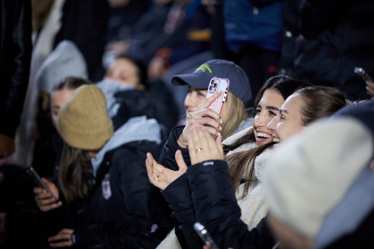 Handbalistele de la Rapid, pe Giulești la meciul cu Universitatea Craiova