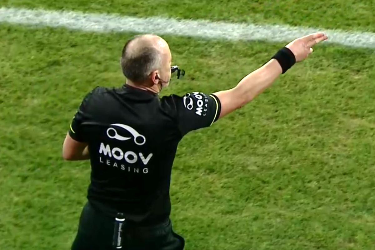 „Sper să nu spun prostii” » Jucătorul lui Rednic a făcut iureș la microfon: „Mamă, parcă avea ochi de vultur!”