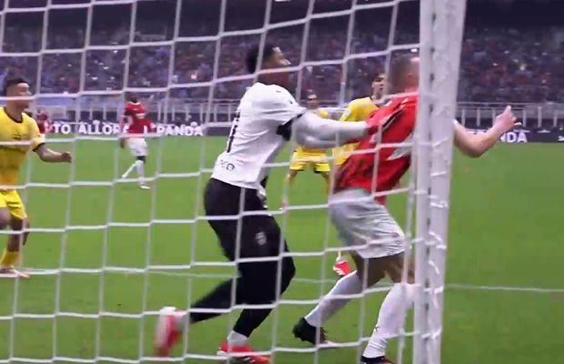 Gafă ca în curtea școlii în AC Milan - Parma » Cum a provocat portarul Suzuki un penalty