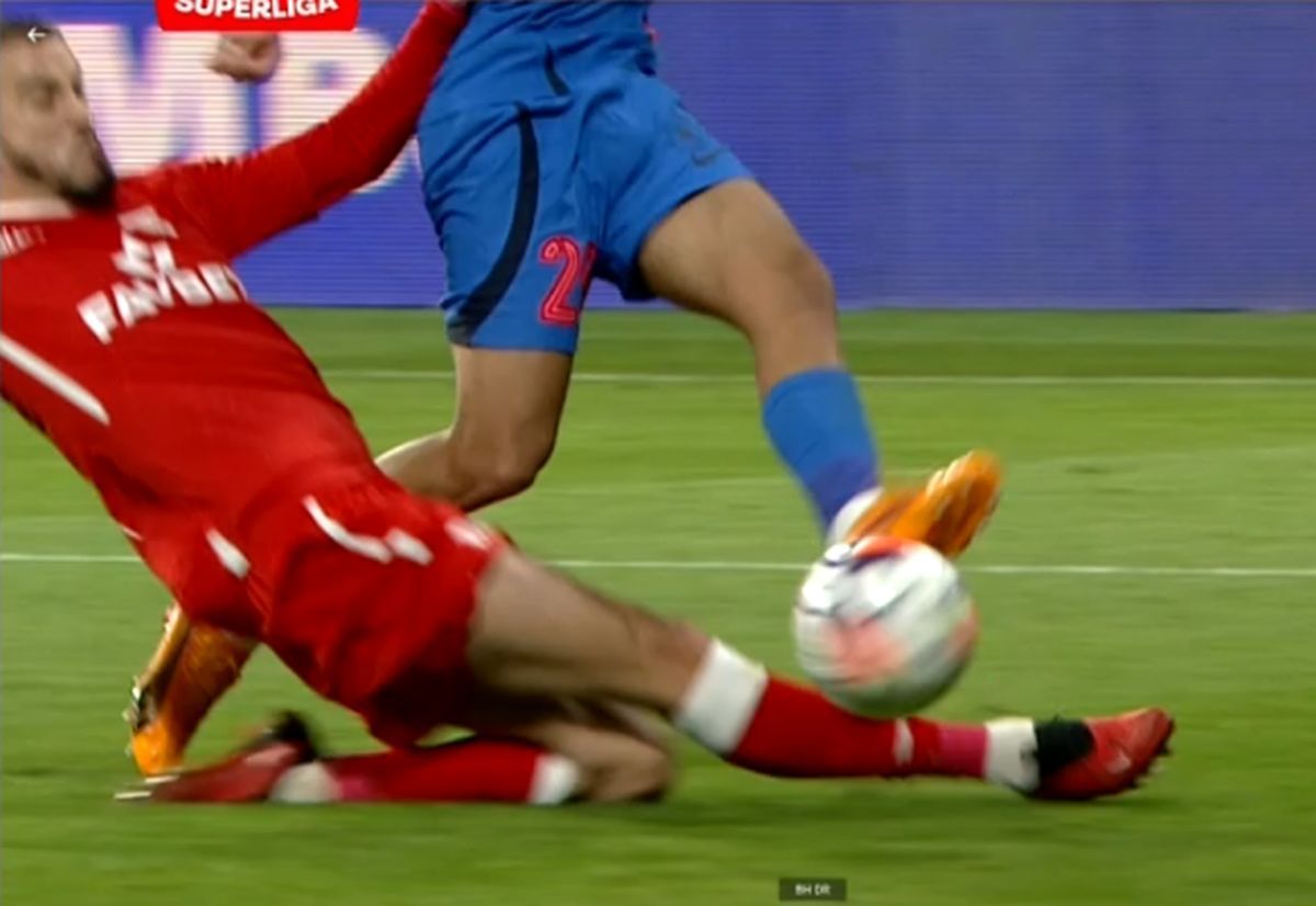 Prima reacție a lui Mircea Rednic, după scandalul de arbitraj din UTA - FCSB » Ce zice despre penalty