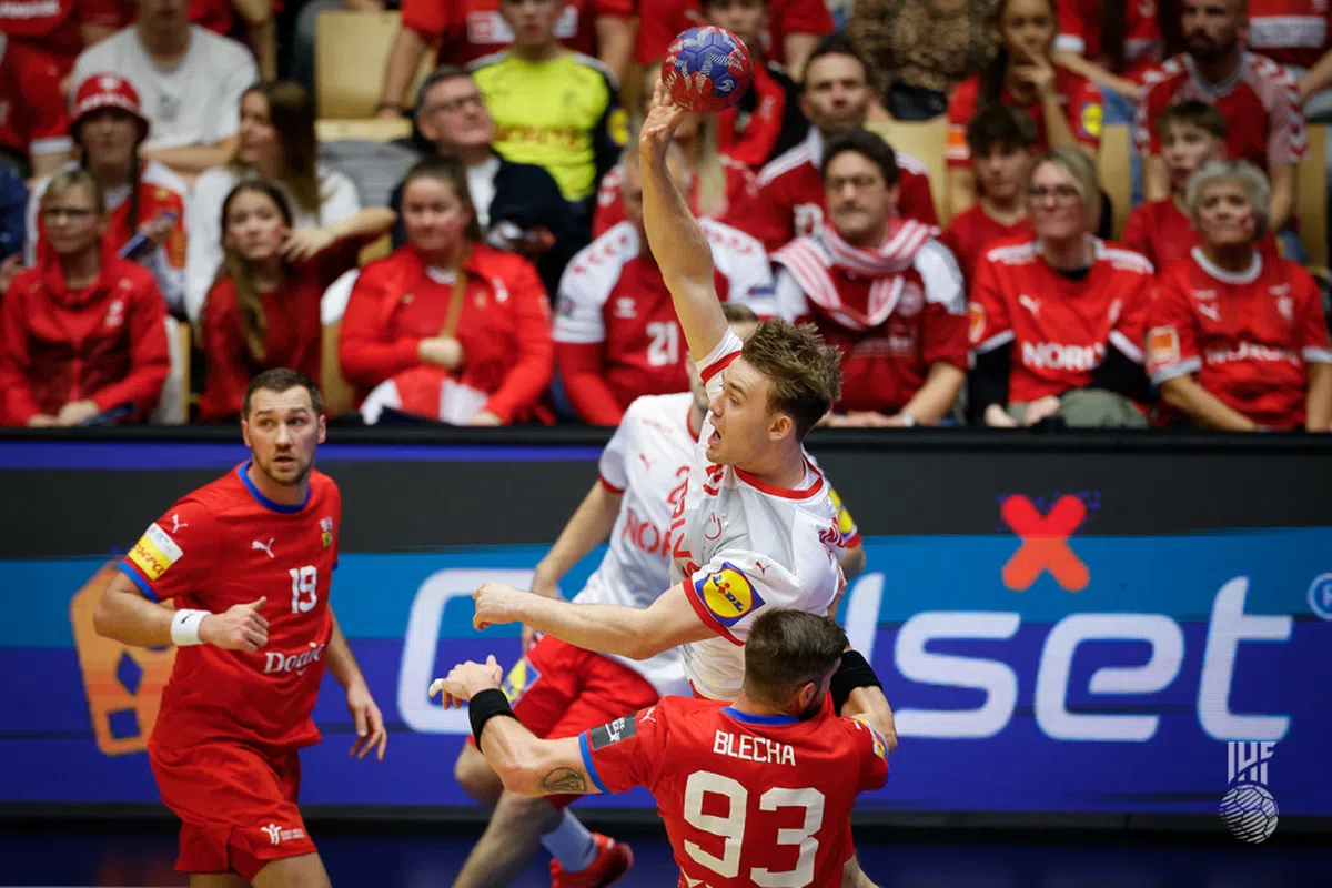 „Ce dracu’ se întâmplă?!” » Stupoare în timpul meciului Cehia - Danemarca de la Campionatul Mondial de handbal masculin: „Penibil și prost realizat”