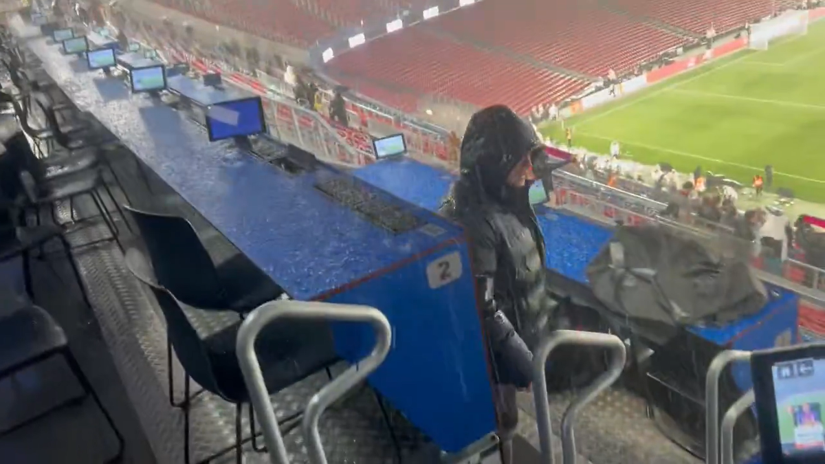 Imagini rușinoase de la Barcelona » Un miliard și jumătate de euro pentru un „stadion-cascadă”