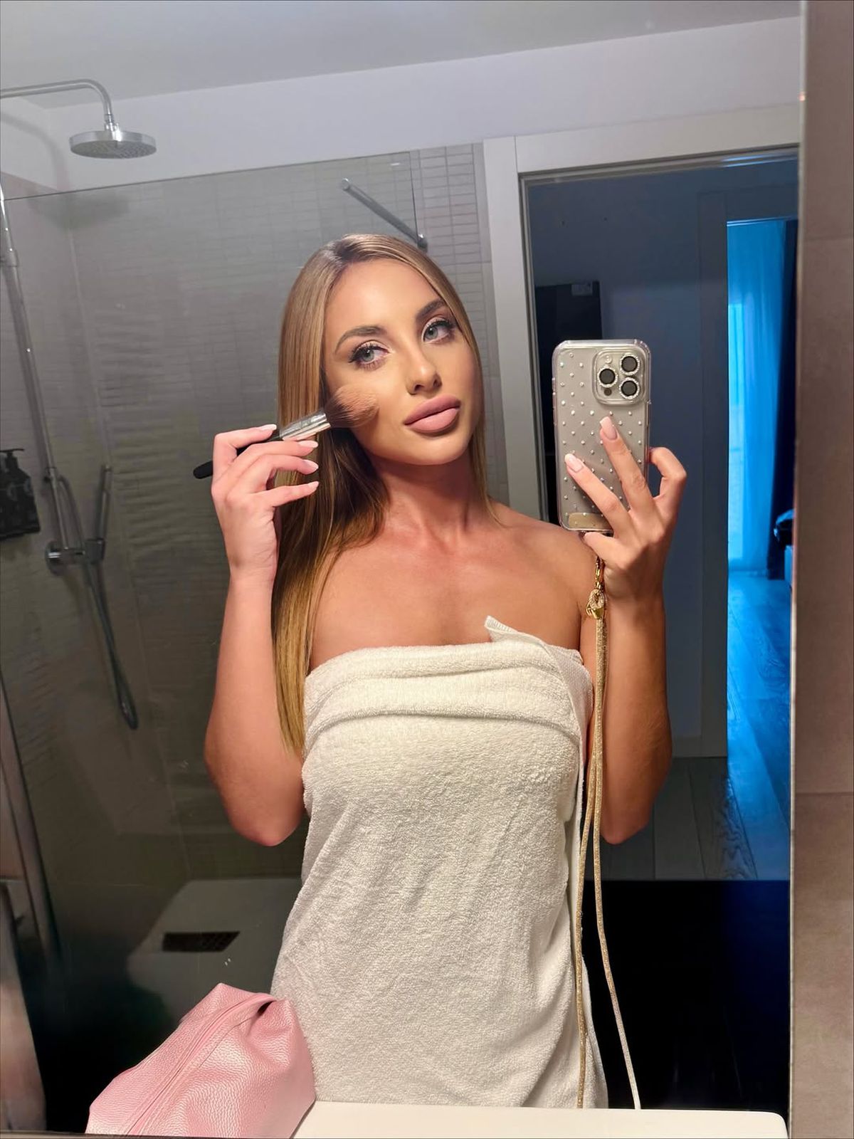 „Noua Diletta Leotta” » Tania a atras toate privirile cu o apariție îndrăzneață la TV: „Ești uimitoare!”