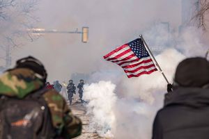 După împușcarea unui bărbat în Minneapolis, jucătorii și antrenorii din NBA fac front comun: „Refuzăm să lăsăm flăcările diviziunii să ne amenințe libertățile civile”
