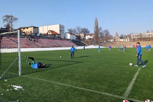 Transformare totală! Se joacă fotbal pe „Velodromul Dinamo” » „Groapa de gunoi și cioburi” și-a schimbat complet utilitatea și poate găzdui meciuri