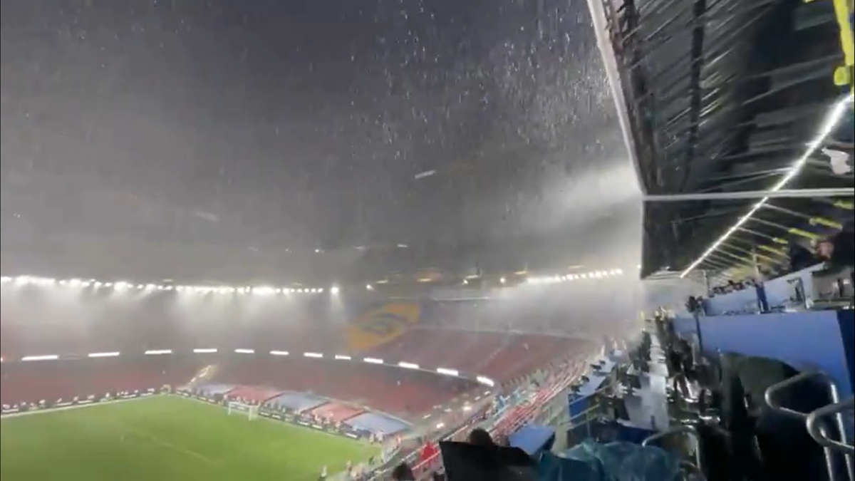 Imagini rușinoase de la Barcelona » Un miliard și jumătate de euro pentru un „stadion-cascadă”