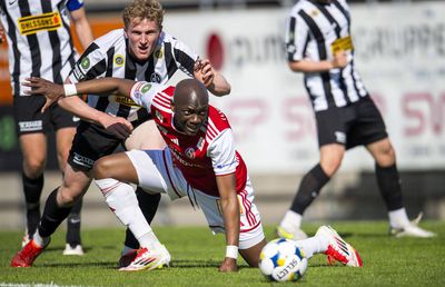 Două transferuri în 48 de ore la echipa din Superliga » Încearcă salvarea de la retrogradare cu jucător din liga a doua suedeză