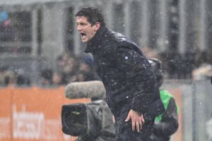 Cele trei cuvinte cu care italienii îl descriu pe Chivu:  „Luna Jocurilor Olimpice promite torțe de fericire la Inter”