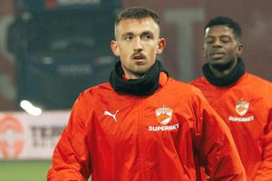 Clauza actualizată pe care Dinamo vrea să i-o seteze lui Nikita Stoinov