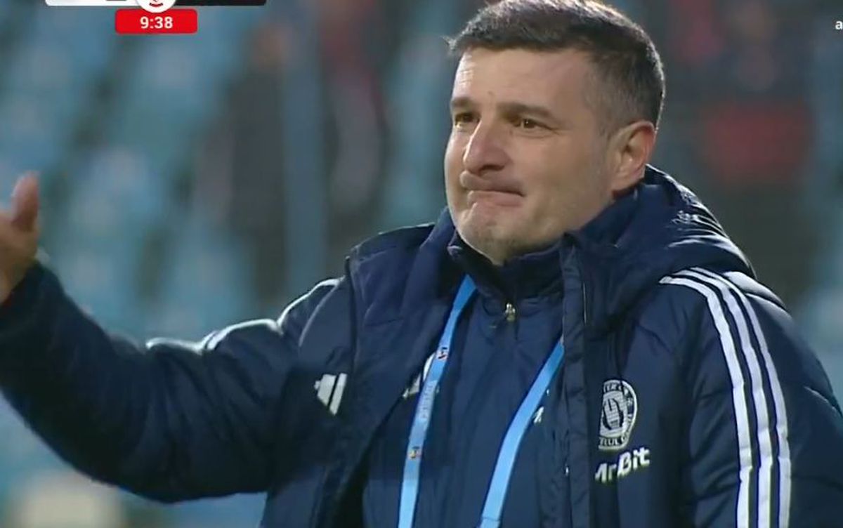 Reacția lui Laszlo Balint la golul lui Nuno Pedo în Oțelul - Csikszereda