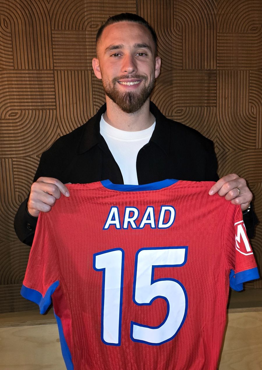 Ofri Arad, noul mijlocaș al campioanei FCSB // FOTO: Facebook @FCSB Ofri Arad a vorbit în Israel după transferul la FCSB: „Când am auzit că este vorba despre Steaua București...”
