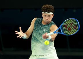 Ben Shelton, ultimul jucător calificat în „sferturi” la Australian Open » Cum arată tabloul competiției masculine și celei feminine