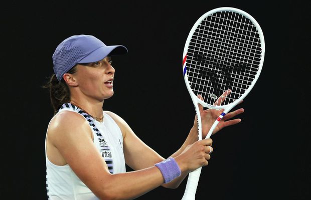 Calificată în „sferturile” Australian Open, Iga Swiatek și-a exprimat, subtil, frustrarea la adresa organizatorilor: „Joc doar în sesiunea de seară”