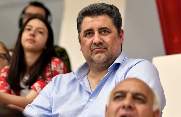 PCH se implică și în handbal » Ultrașii se revoltă după regula „anti-Dinamo” introdusă de Alexandru Dedu, președintele FRH