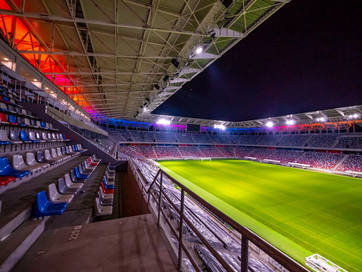 FOTO „Steaua by night”! Imagini SENZAȚIONALE cu noua arenă din Ghencea, cu luminile aprinse