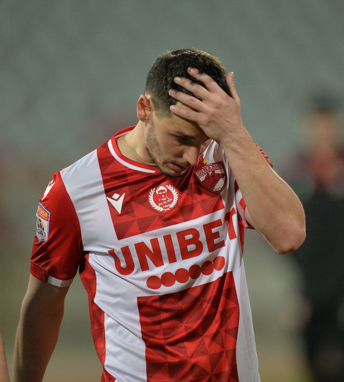 EXCLUSIV Dezvăluiri despre un jucător de la Dinamo: „Cum își permite să spună asta? Vă dați seama cât tupeu a avut?”