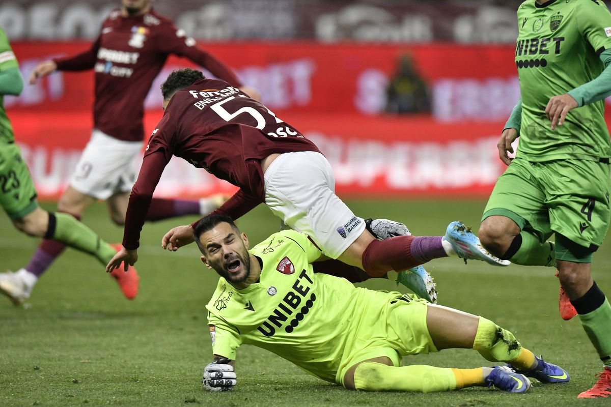 A venit nota de plată! Rapid, pedepsită dur după incidentele din partida cu Dinamo