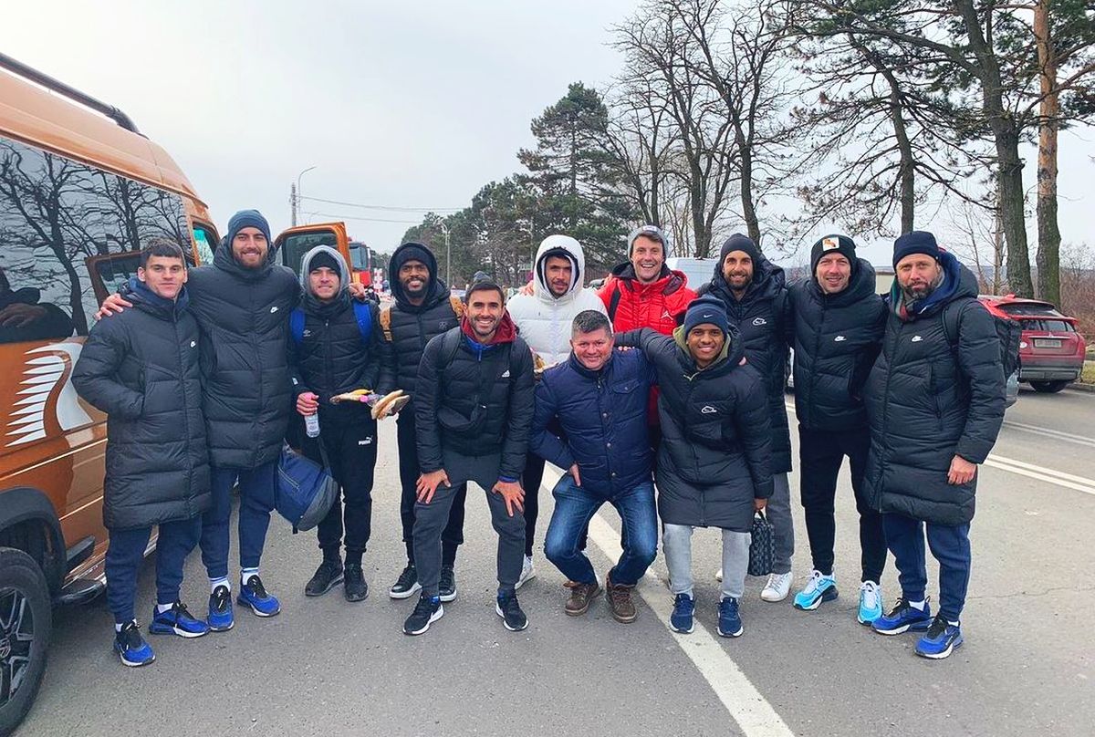 Valentin Cojocaru a ajuns acasă după ce a parcurs zeci de kilometri pe jos! Portarul e cu gândul la colegii din Ucraina: „Ne rugăm să rămână în siguranţă”