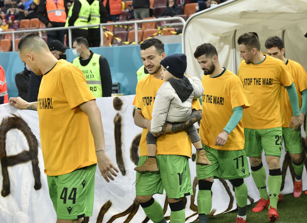 Rapid - Dinamo, derby ca în vremurile bune » Giuleștenii își iau adio de la play-off! Clasamentul ACUM