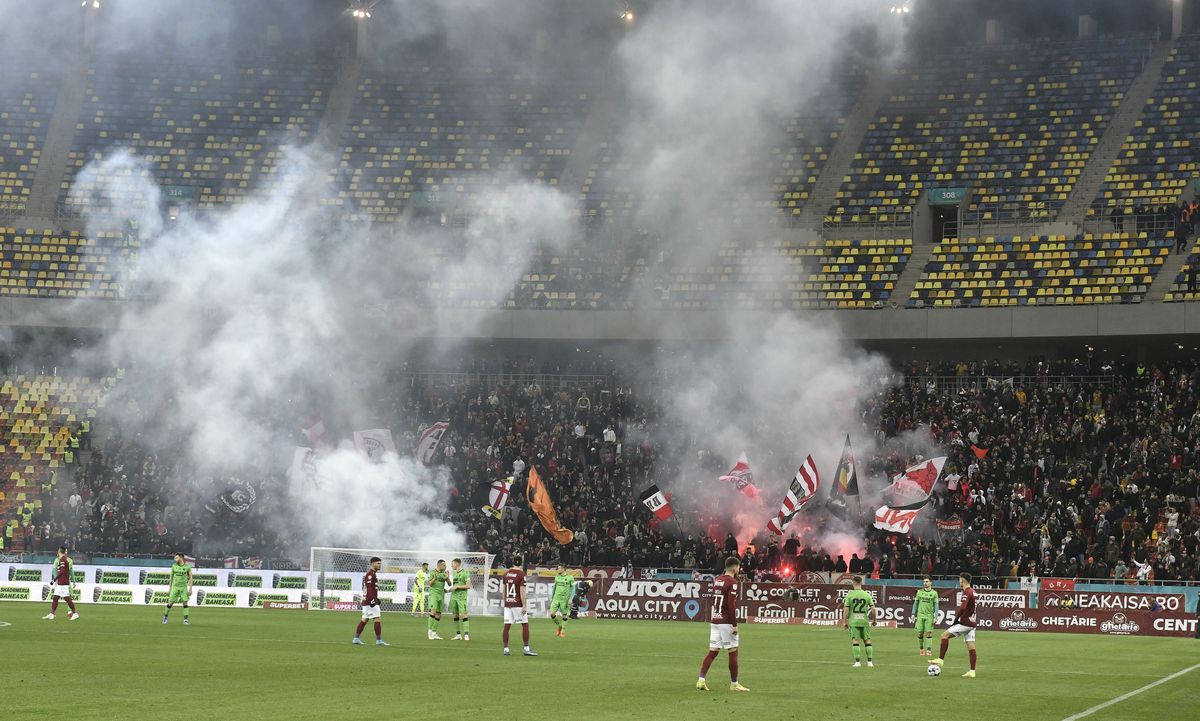 Un arbitru care a făcut praf recent un joc din Liga 1 a fost delegat în brigada care va conduce derby-ul Rapid - Dinamo! » De ce îl protejează Kyros Vassaras