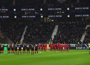 Mesaj direct către Vladimir Putin la meciul dintre Eintracht și Bayern Munchen » Ce a apărut pe toate ecranele arenei
