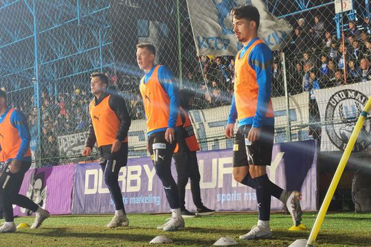 Fanii lui CSU Craiova și-au vărsat furia asupra lui Sergiu Hanca (30 de ani), în timpul reprizei secunde a deplasării de la Voluntari.