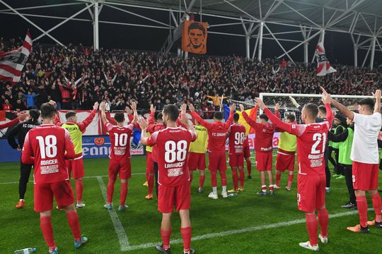 Cu 24 de ore înainte de meciul dintre Dinamo și Unirea Constanța (luni, ora 17:00), suporterii „câinilor” n-au achiziționat nici măcar 1.500 de tichete.