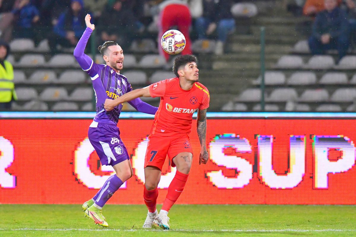 Fanii și-au pierdut răbdarea în ultimele minute din FC Argeș - FCSB: un stadion întreg i-a cerut demisia!