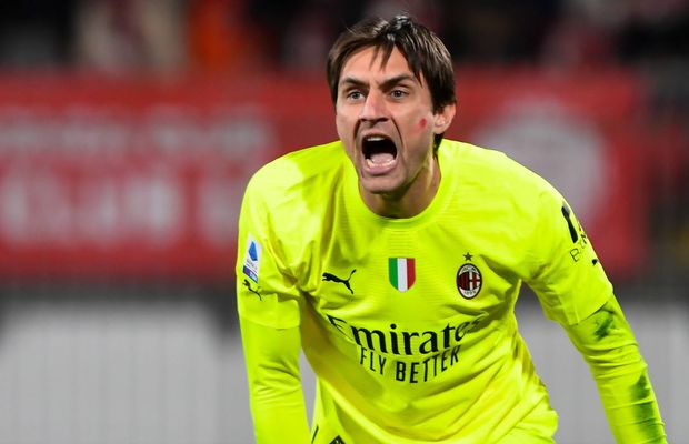 „Singurul lucru corect ar fi să-i prezentăm scuzele lui Tătăruşanu” » Italienii reacționează, după ce românul a redevenit rezervă la AC Milan