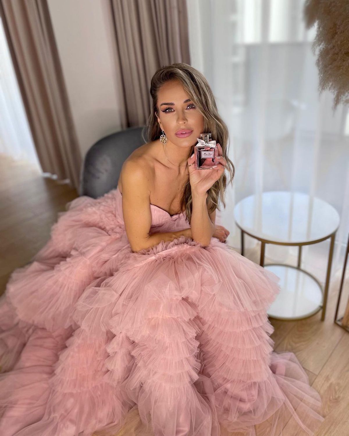 Diana Munteanu, moment inedit cu Claudiu Niculescu: „Nemții au vrut să știe dacă are soție: «Vii cu ea aici, te muți cu ea»”