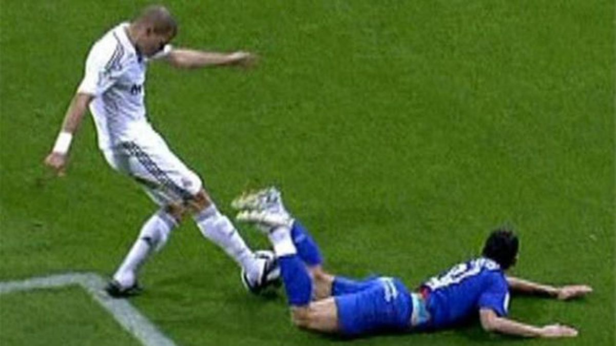 Imaginile care acum ar fi INTERZISE la TV » În trecut, regizorii „le-au scăpat” pe transmisiunile live