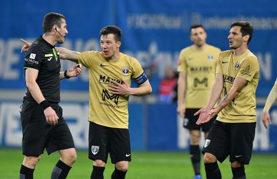 Vassaras a recunoscut » Două greșeli majore de arbitraj în ultimele două zile din Superligă: „Penalty acordat în mod eronat!”