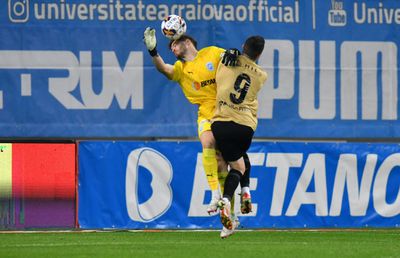 Cascadorii râsului! Anzor și Bancu s-au întrecut în gafe înaintea penalty-ului obținut de Voluntari