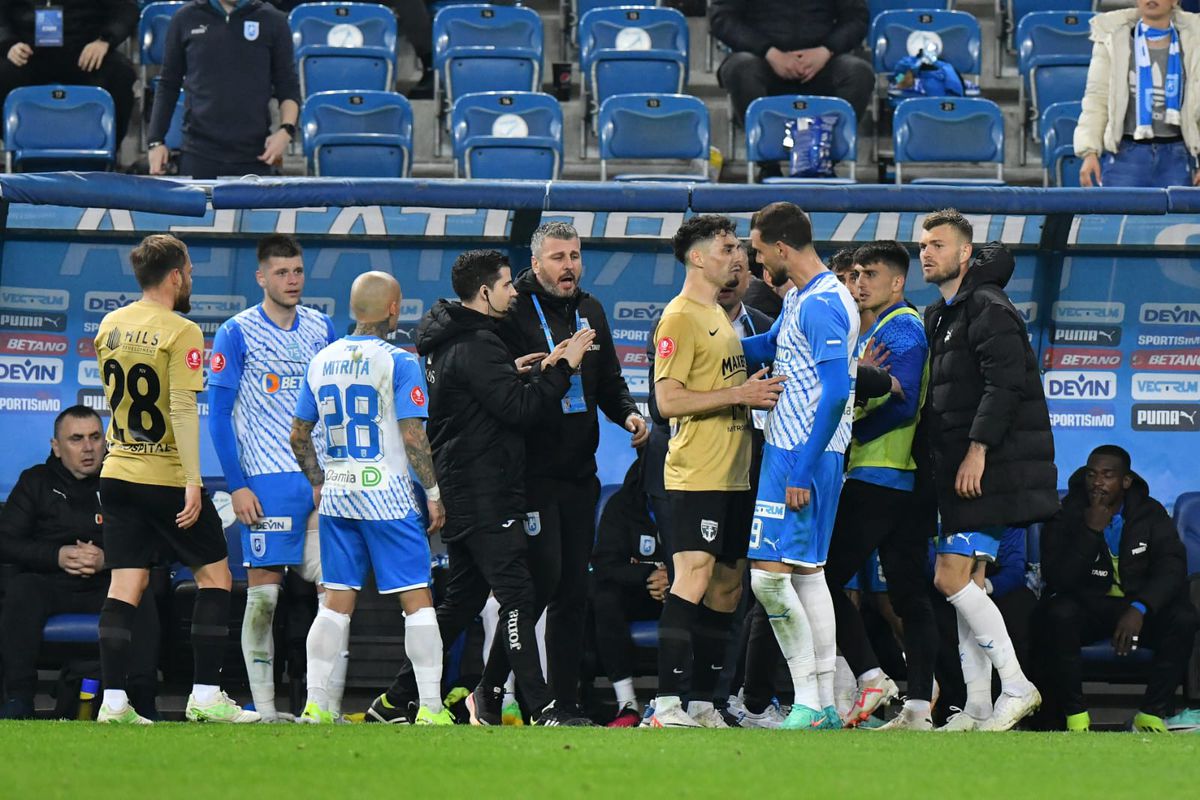 Cele mai spectaculoase imagini din Universitatea Craiova - FC Voluntari