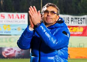 „Lui Neagoe i s-a făcut rău” » Antrenorul n-a putut îndura umilința cu CFR Cluj: „Nu mai putem continua în ritmul ăsta”