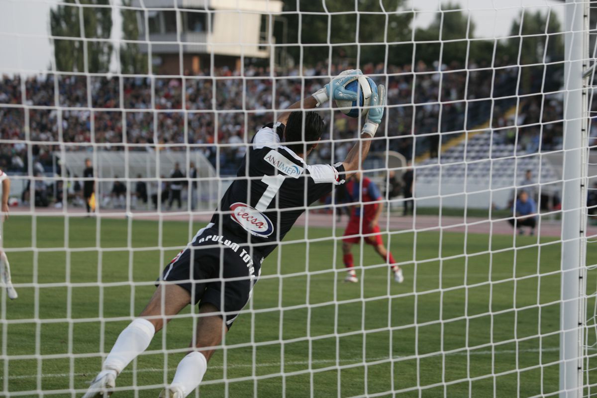 Decizia care s-a transformat într-un coșmar pentru Cristi Balaj: „M-a făcut ferfeniță! Fata mea a venit plângând de la școală, râdeau colegii de ea”