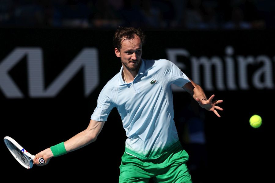 Daniil Medvedev, câștigătorul US Open în 2021/Foto: Getty Images „Unii sportivi cred că au pierdut din cauza unui șiret sau a unui fixativ” » Interviu cu un psiholog sportiv, fostă campioană europeană: „Vă dau ca exemplu un rus celebru, cu multe probleme”