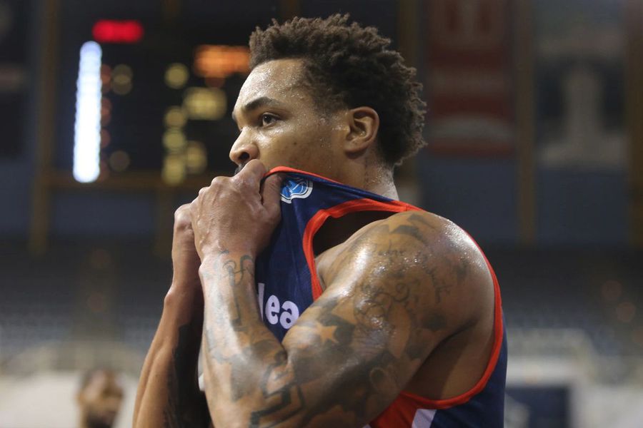 Originar din Alaska, student în California, naturalizat de Portugalia, a ajuns să joace în România: „Îmi plac gulașul și cașul pane”