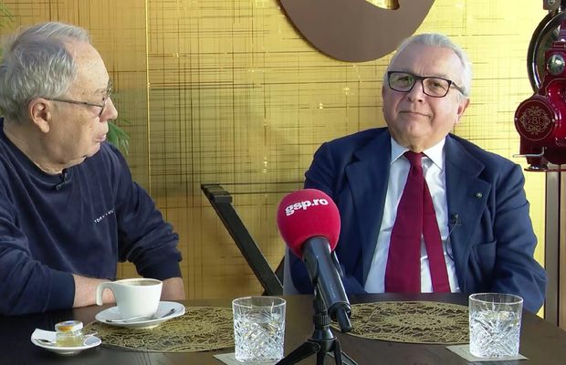 Napoli, marea pasiune a lui Ovidiu Ioanițoaia! „Dio del calcio! De Laurentiis vrea să te cunoască!” + Nebunia de la „Procesul Etapei”: „Jucam în Spania și mă prindea două noaptea la televizor”