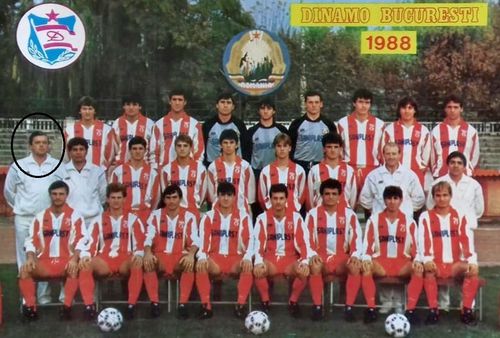 Gheorghe Gaiu, încercuit, lângă Mircea Lucescu în lotul din 1988
