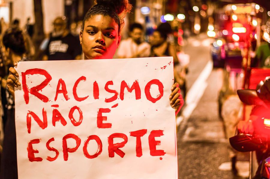 Condamnat pentru atacuri rasiste pe stadion