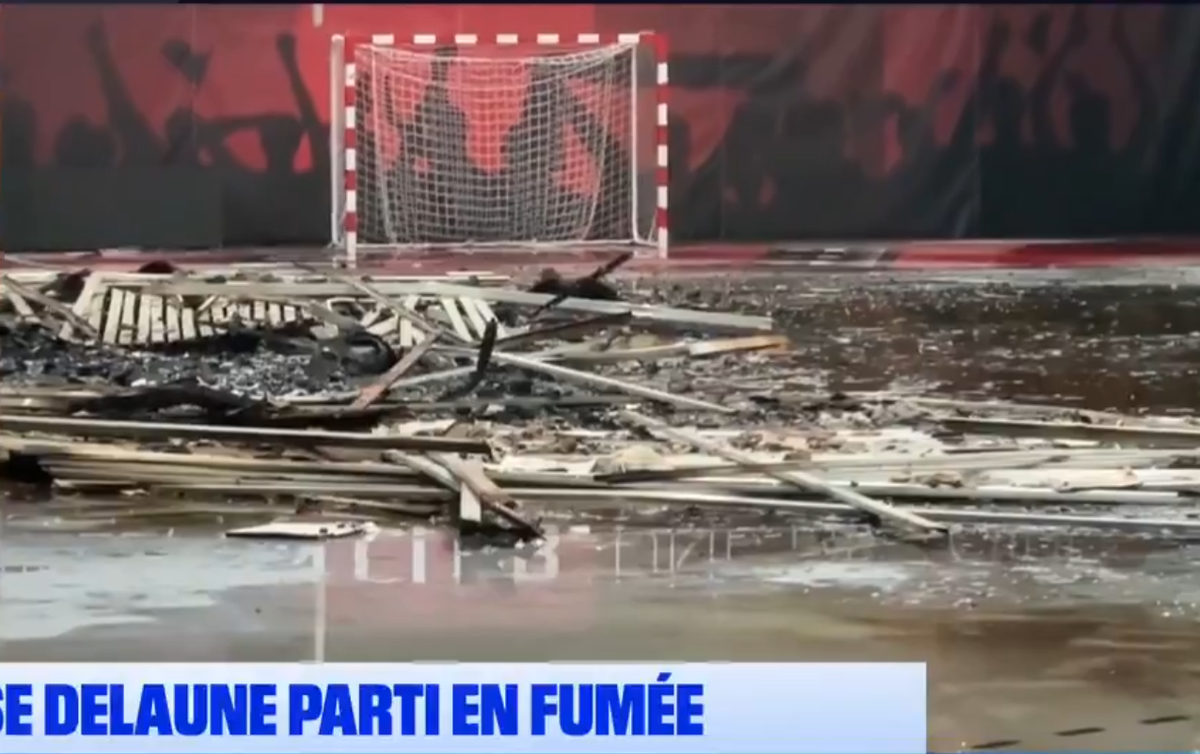 Sala legendarei echipe de handbal a luat foc: „Suntem în stare de șoc. Totul e distrus!” » Imaginile dezastrului