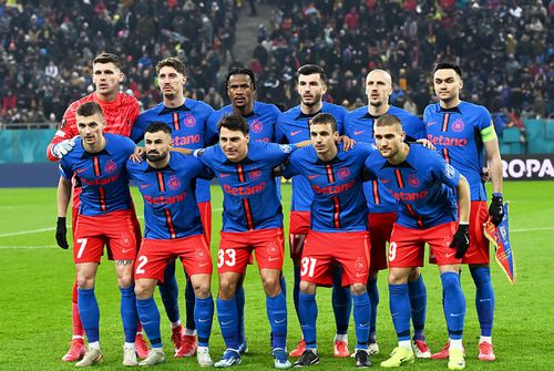 Primul 11 al FCSB-ului la returul cu PAOK // foto: Imago Images