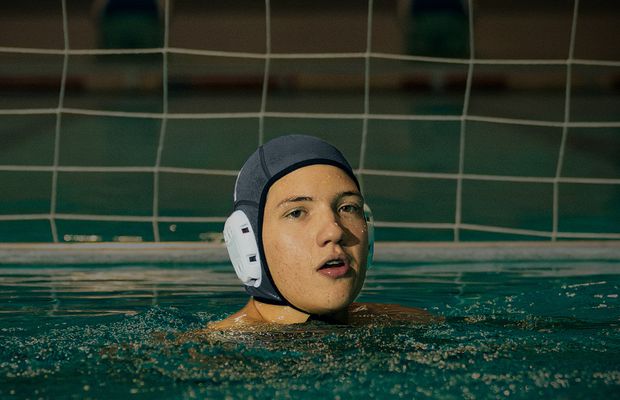 Tenacitate și rezistență! La doar 16 ani, portarul Rapidului vrea să fie cel mai bun în România: „Unii văd obstacole în sport, eu văd resurse”