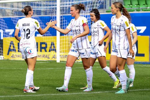 Echipa feminină feminin Altach/ foto: Imago